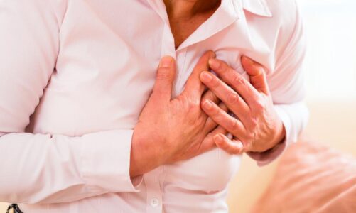 What are the symptoms and treatments of heart arrhythmia?